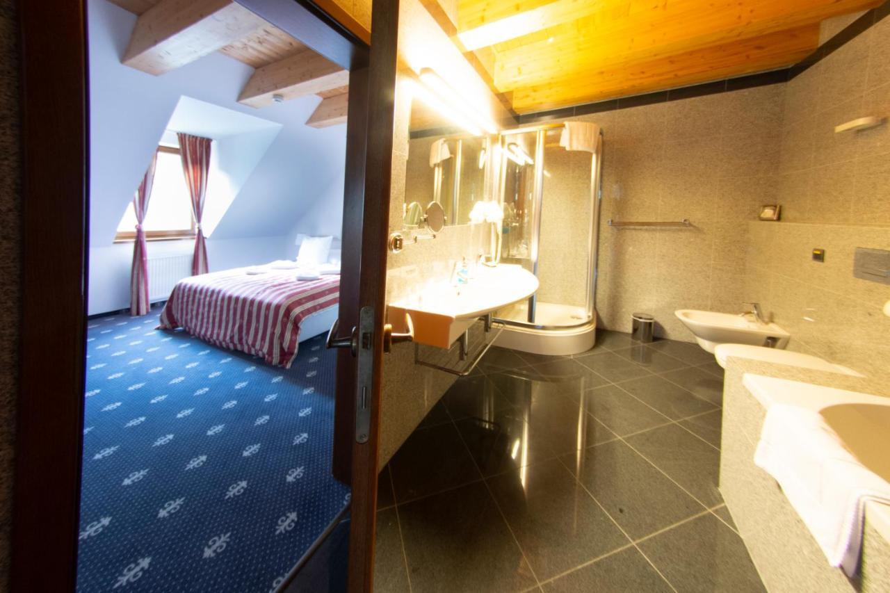 Hotel Hradna Brana Bratysława Zewnętrze zdjęcie
